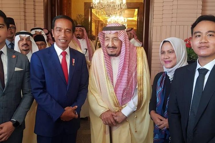Detail Foto Kaesang Pangarep Anak Jokowi Nomer 27