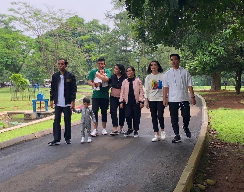 Detail Foto Kaesang Pangarep Anak Jokowi Nomer 44