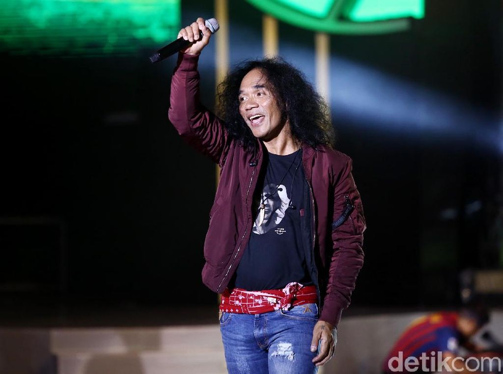 Detail Foto Kaka Slank Terbaru Nomer 4