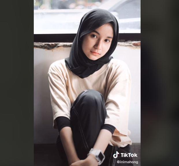 Detail Foto Kakak Cantik Nomer 29