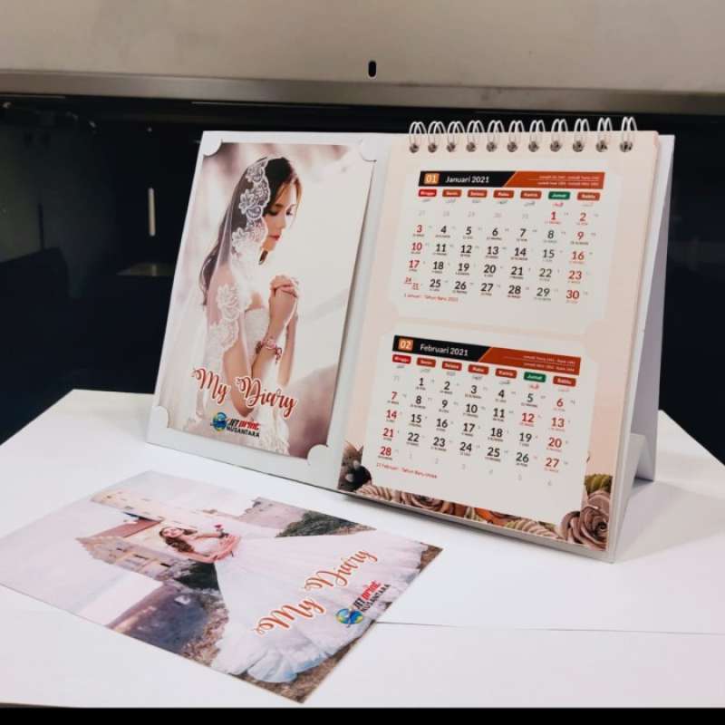 Detail Foto Kalender Meja Nomer 13