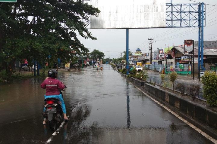 Detail Foto Kalimantan Selatan Nomer 46