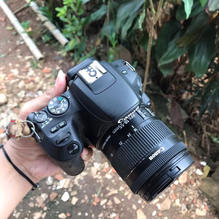 Detail Foto Kamera Dslr Nomer 28