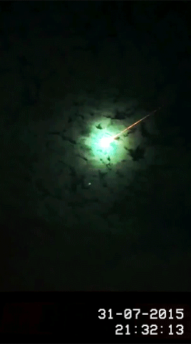 Detail Meteor Gif Nomer 52