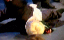 Detail Rolling On The Floor Gif Nomer 47
