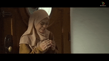 Detail Sedih Gif Nomer 7