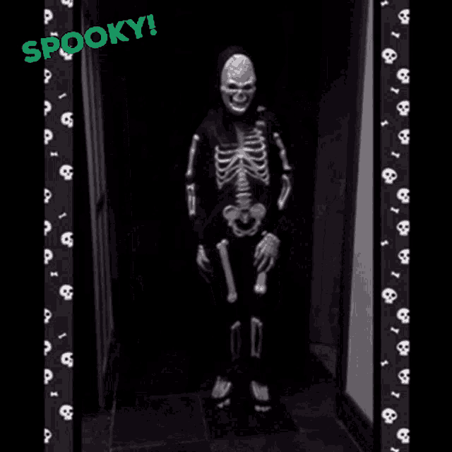 Detail Spooky Scary Skeletons Gif Nomer 34