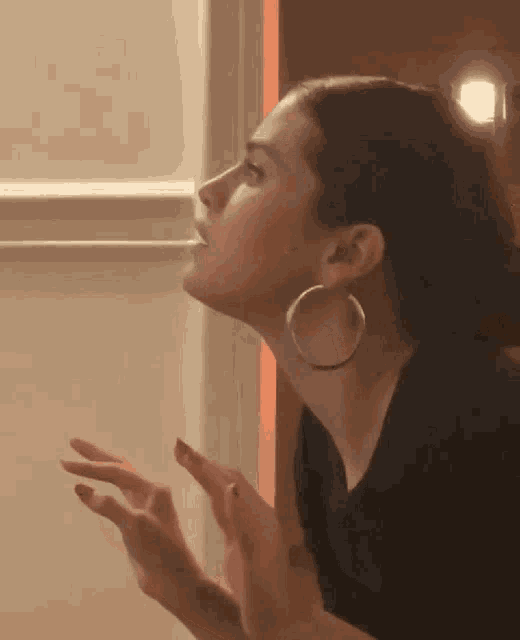 Detail Surprised Gif Nomer 46