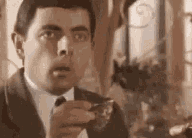 Detail Surprised Gif Nomer 6