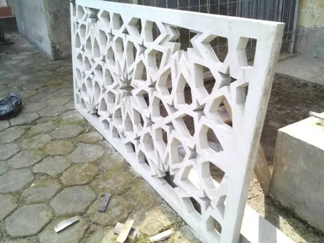 Detail Batu Angin Rumah Nomer 17