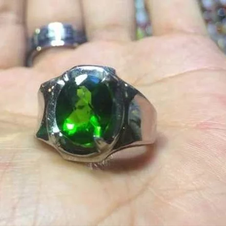 Detail Batu Aquamarine Hijau Nomer 45