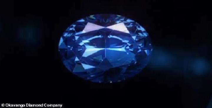 Detail Batu Diamond Biru Nomer 3