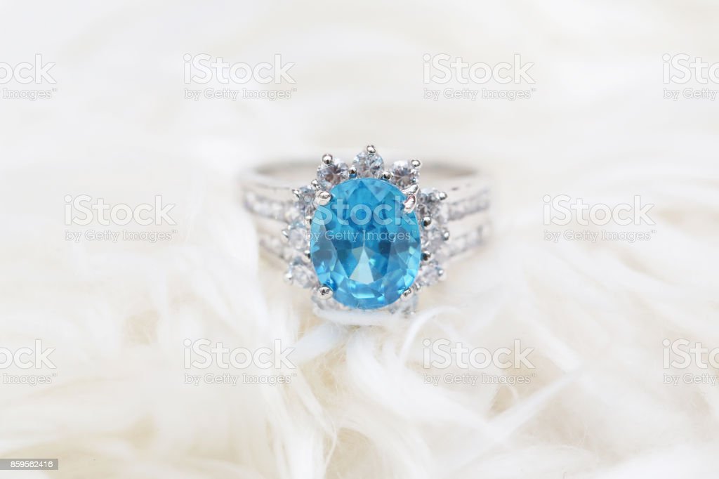 Detail Batu Diamond Biru Nomer 38