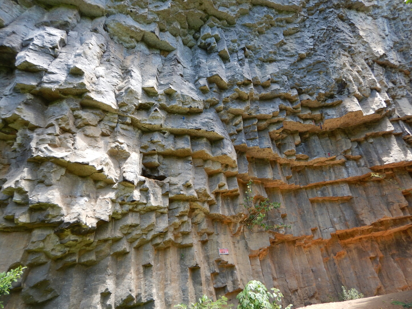 Detail Batu Gambar Sulawesi Nomer 37