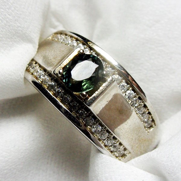 Detail Batu Green Safir Ceylon Nomer 28