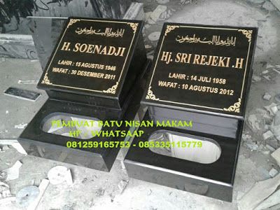 Detail Batu Nisan Kuburan Nomer 15