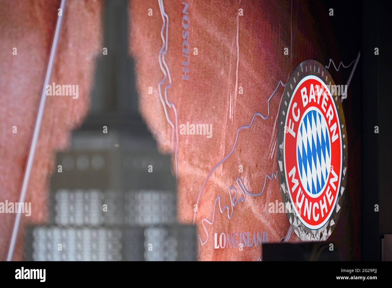 Detail Bayern New Logo Nomer 58