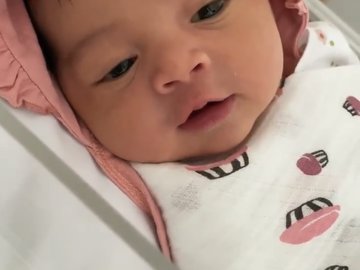 Detail Bayi Baru Lahir Cantik Nomer 24
