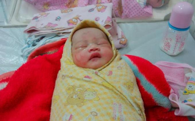 Detail Bayi Baru Lahir Perempuan Nomer 38