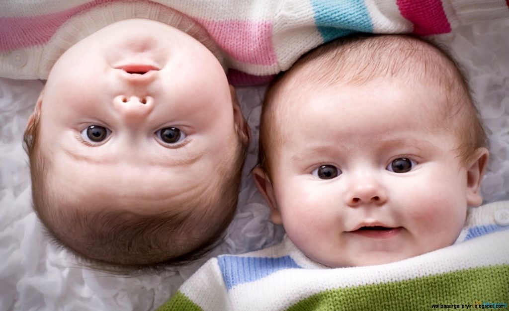 Detail Bayi Kembar Lucu Baru Lahir Nomer 32