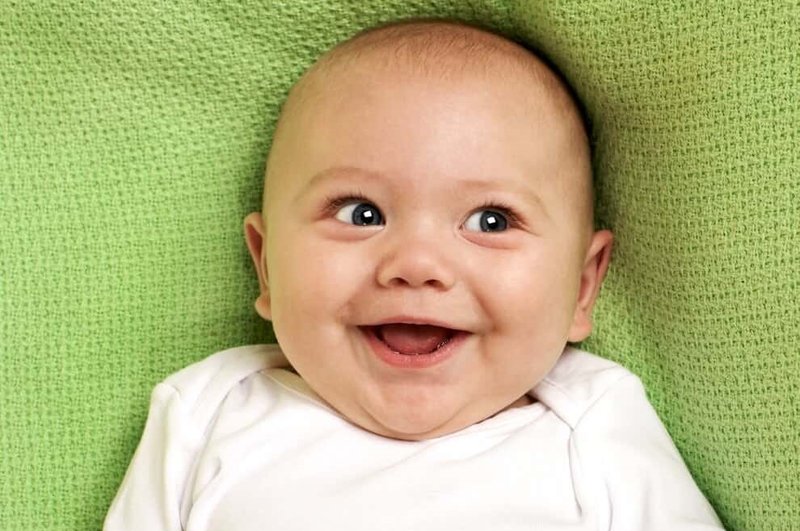 Detail Bayi Lucu Ketawa Nomer 44