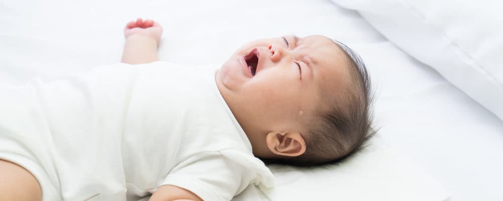 Detail Bayi Menangis Dengan Mata Tertutup Nomer 29