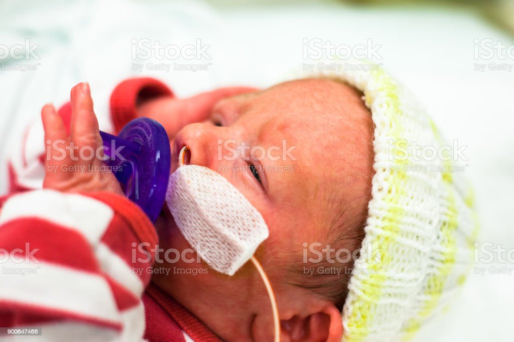 Detail Bayi Menangis Dengan Mata Tertutup Nomer 37