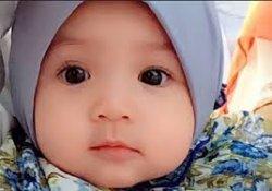 Detail Bayi Perempuan Imut Dan Cantik Nomer 3