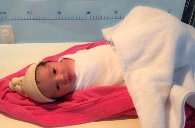 Detail Bayi Perempuan Lucu Dan Imut Nomer 37