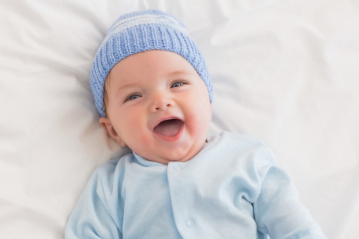 Download Bayi Tertawa Sendiri Nomer 32