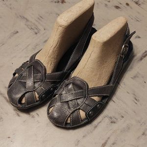 Detail Bear Trap Sandals Black Nomer 34