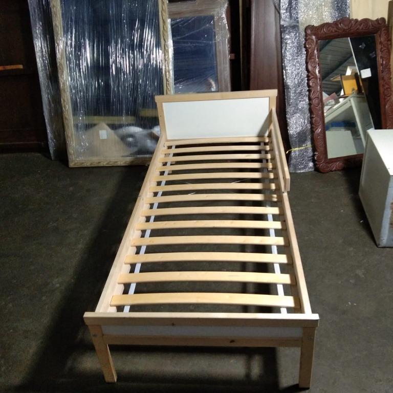 Detail Bed Frame Kayu Nomer 50