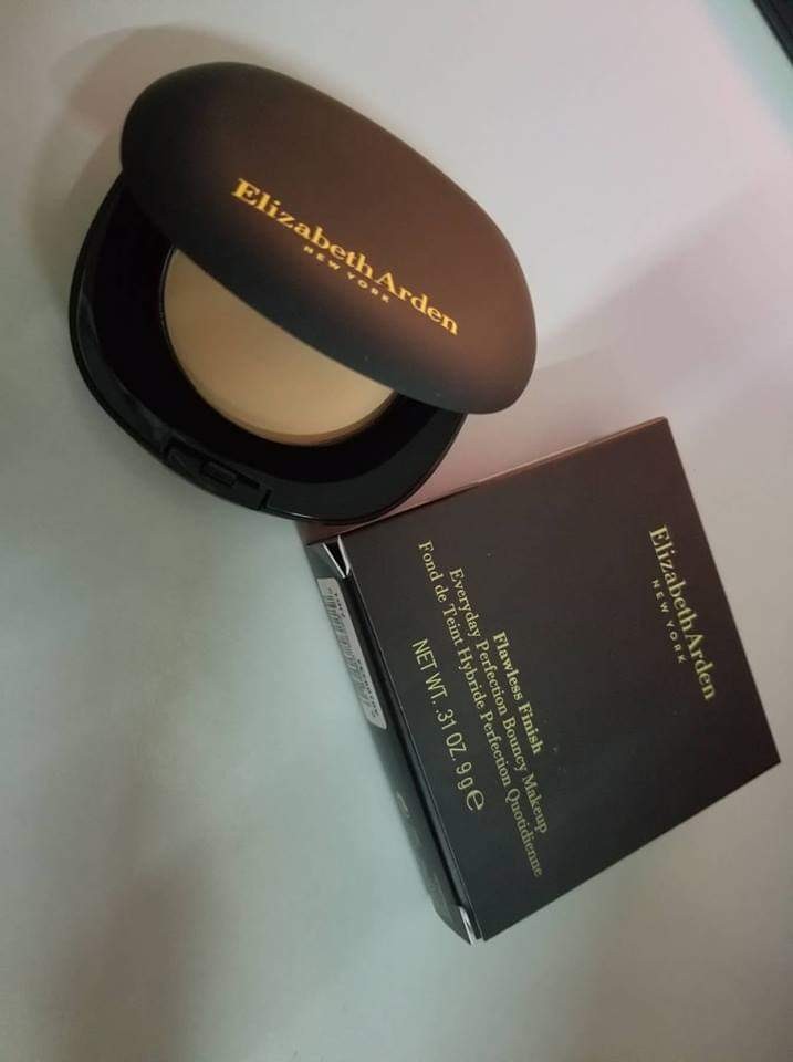 Detail Bedak Elizabeth Arden Nomer 21