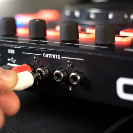 Detail Behringer Cmd Studio 2a Nomer 24