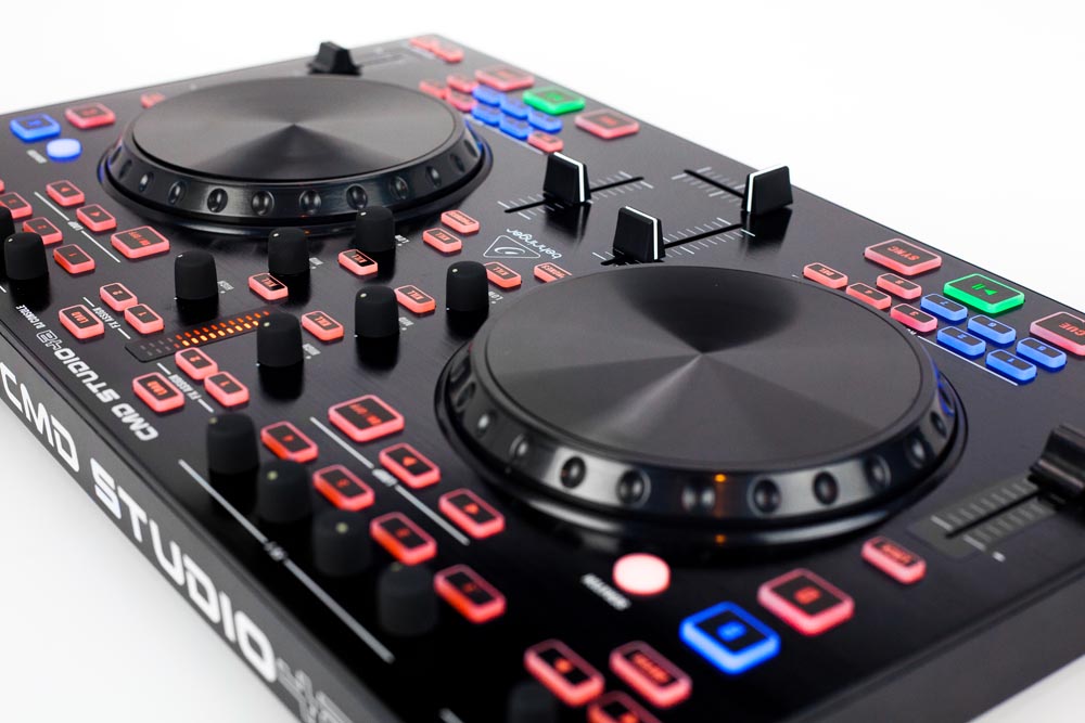Detail Behringer Cmd Studio 4a Nomer 30