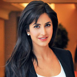 Detail Foto Katrina Kaif Dan Keluarga Nomer 24