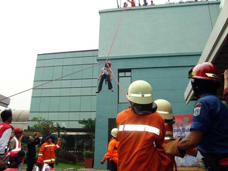 Detail Foto Kecelakaan Kerja Nomer 11