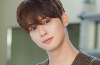 Detail Foto Kecil Cha Eun Woo Nomer 38