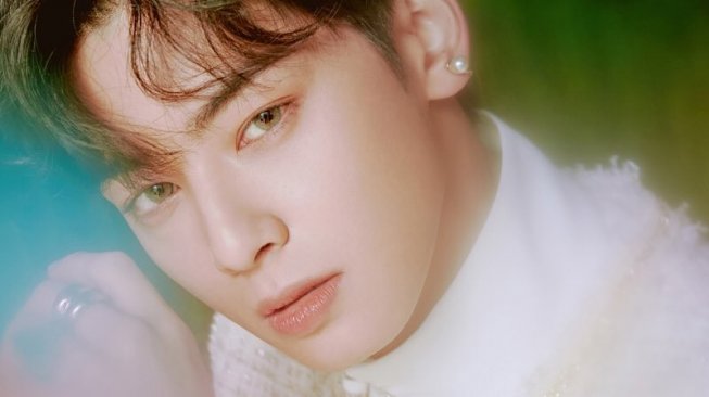 Detail Foto Kecil Cha Eun Woo Nomer 41
