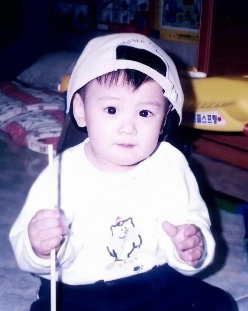 Detail Foto Kecil Cha Eun Woo Nomer 10