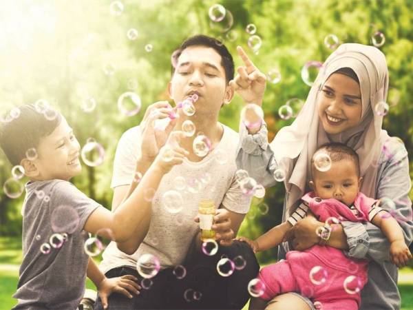 Detail Foto Keluarga Bahagia Indonesia Nomer 18