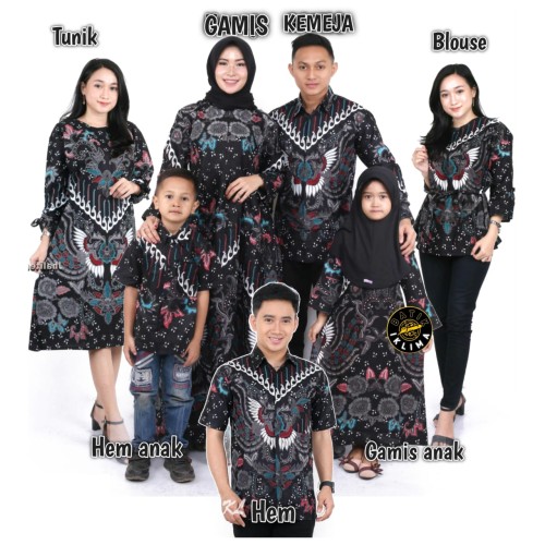 Detail Foto Keluarga Batik Nomer 50