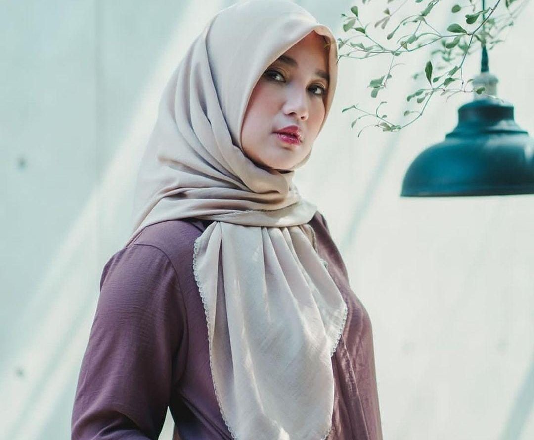 Detail Foto Keluarga Berhijab Nomer 29