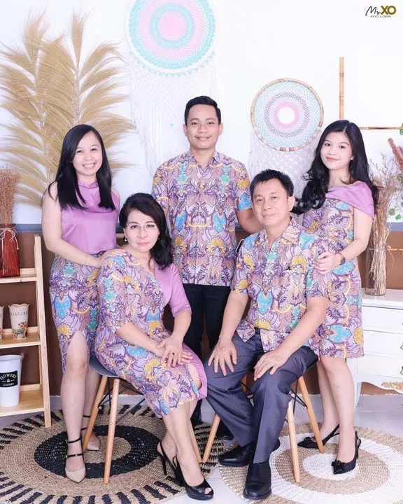 Detail Foto Keluarga Bertiga Nomer 17