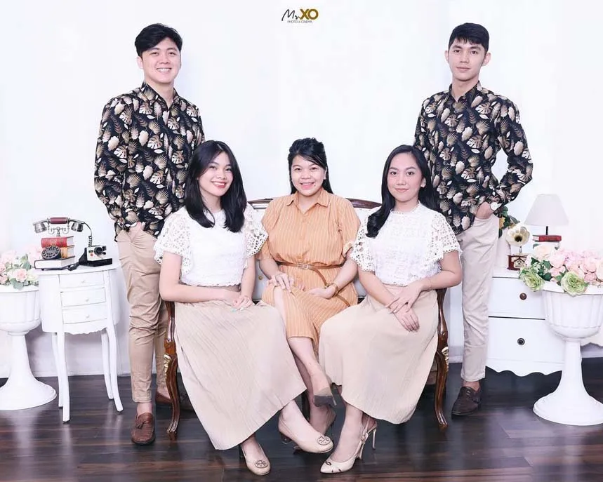 Detail Foto Keluarga Bertiga Nomer 20