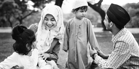 Detail Foto Keluarga Islami Nomer 2