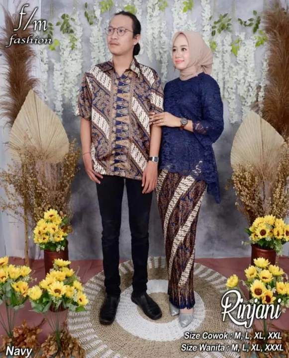 Detail Foto Keluarga Kebaya Nomer 49