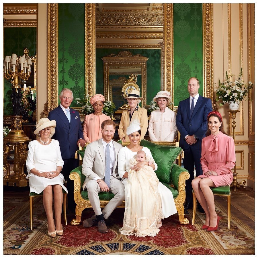 Detail Foto Keluarga Kerajaan Inggris Nomer 18