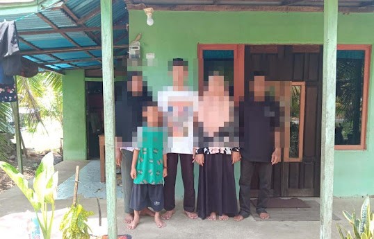 Foto Keluarga Kip Kuliah - KibrisPDR