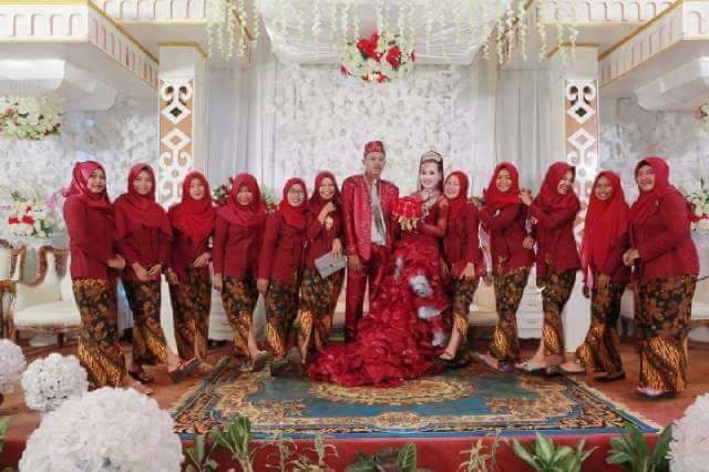 Detail Foto Keluarga Pengantin Nomer 12